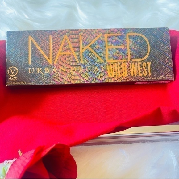 Urban Decay Other - Urban Decay's Wild West 12 pan eyeshadow palette